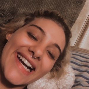 Meet your Posher, Denise